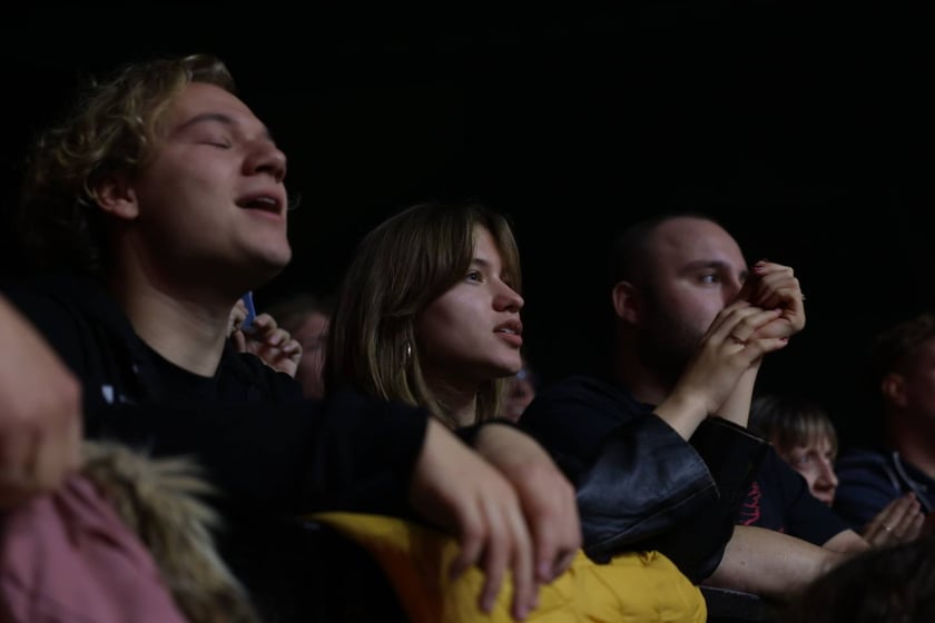 Zagrały gwiazdy IRA, Elektryczne Gitary i T.Love. wROCK for Freedom w Hali Stulecia