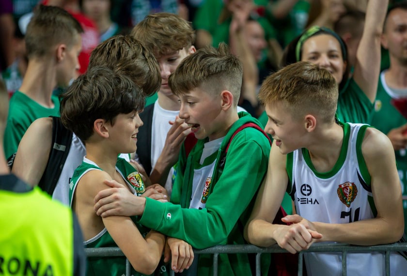 Koszykarze WKS-u wygrali cztery mecze z Legią i świętują 18. tytuł w historii klubu