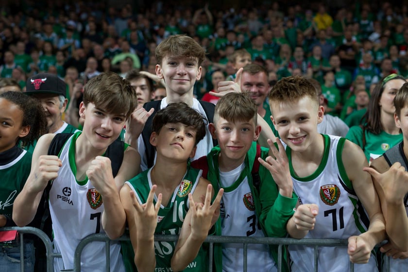 Koszykarze WKS-u wygrali cztery mecze z Legią i świętują 18. tytuł w historii klubu