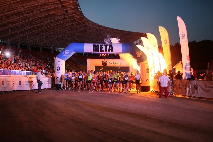8. PKO Nocny Wrocław Półmaraton i PKO Wieczorny Bieg Rodzinny