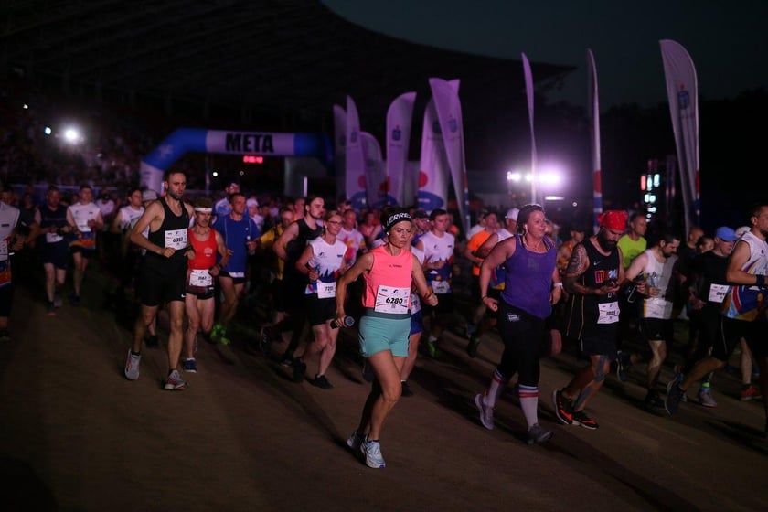 8. PKO Nocny Wrocław Półmaraton i PKO Wieczorny Bieg Rodzinny