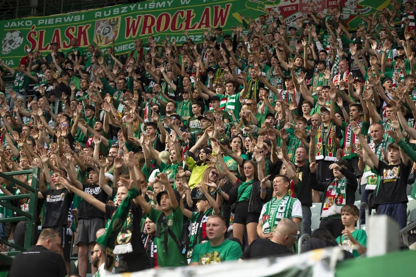 mecz Śląsk Wrocław  Lechia Gdańsk 10 września Tarczyński Arena Wrocław zdjęcia, galeria kibiców