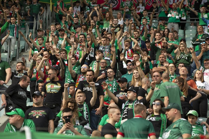 mecz Śląsk Wrocław  Lechia Gdańsk 10 września Tarczyński Arena Wrocław zdjęcia, galeria kibiców