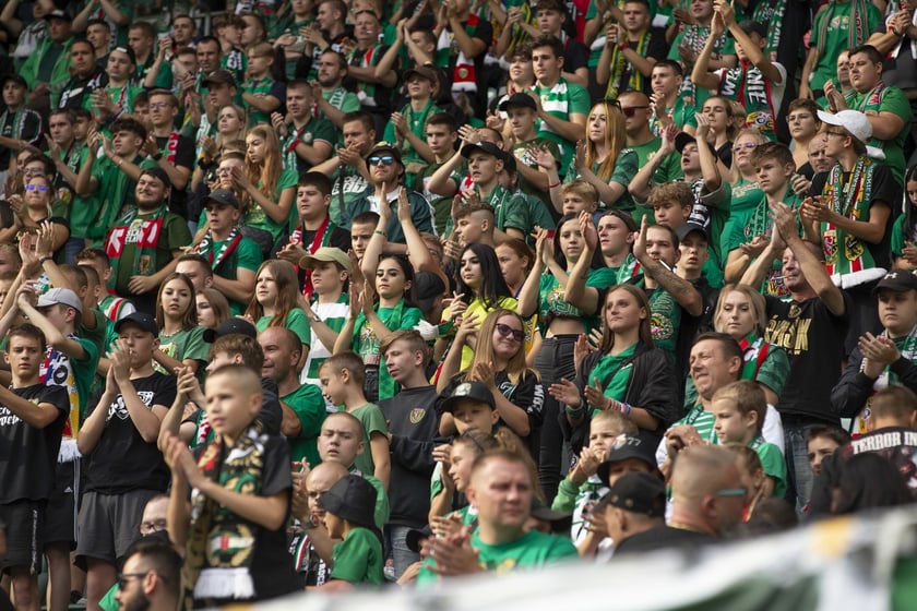 mecz Śląsk Wrocław  Lechia Gdańsk 10 września Tarczyński Arena Wrocław zdjęcia, galeria kibiców