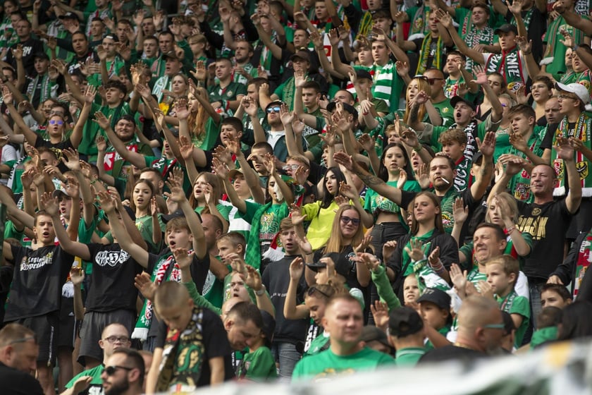 mecz Śląsk Wrocław  Lechia Gdańsk 10 września Tarczyński Arena Wrocław zdjęcia, galeria kibiców