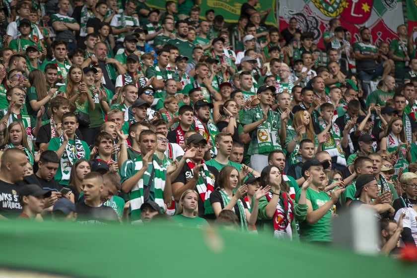 mecz Śląsk Wrocław  Lechia Gdańsk 10 września Tarczyński Arena Wrocław zdjęcia, galeria kibiców