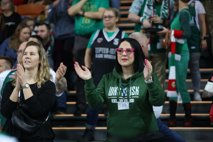 Zdjęcie z niedzielnego meczu koszykarskiego Śląska Wrocław w Hali Stulecia