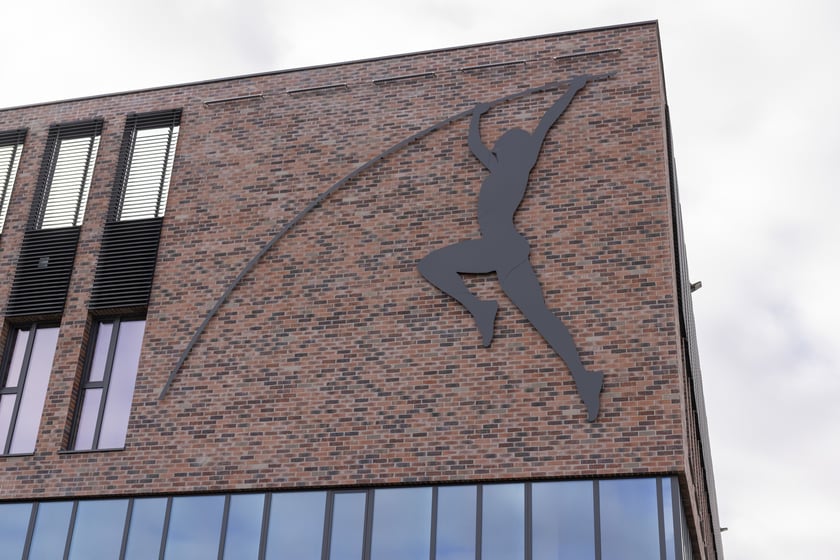 Wielofunkcyjna hala sportowa przy ul. Kłokoczyckiej we Wrocławiu