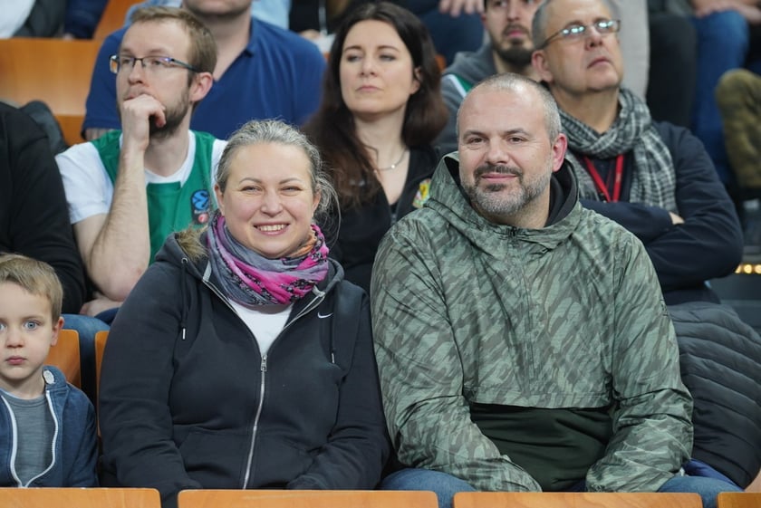 Ale emocje! Wrocławscy kibice nie mają sobie równych! Dużo zdjęć z koszykarskiego święta w Hali Stulecia