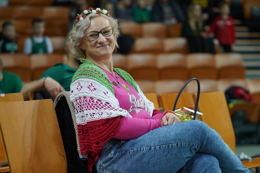Ale emocje! Wrocławscy kibice nie mają sobie równych! Dużo zdjęć z koszykarskiego święta w Hali Stulecia