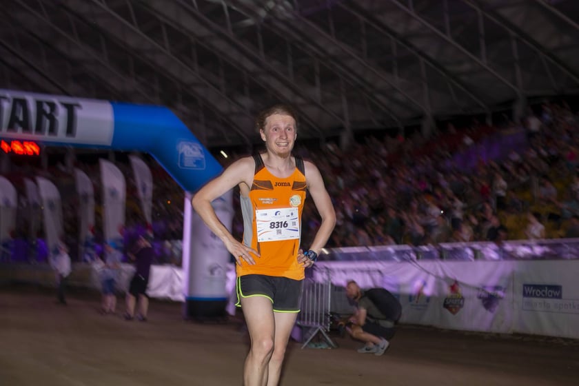 8. Nocny Wrocław Półmaraton