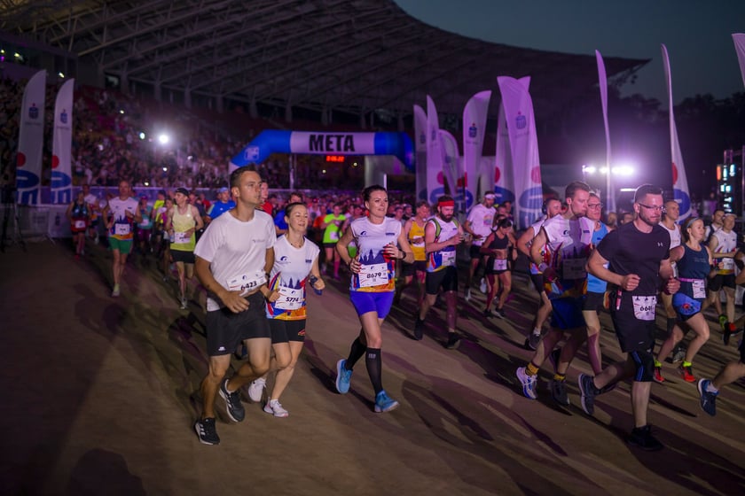 8. Nocny Wrocław Półmaraton