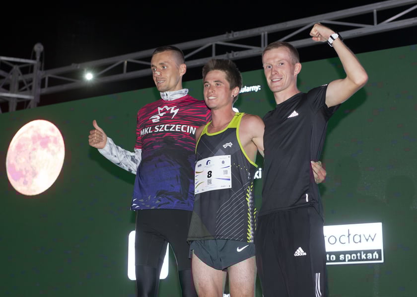 8. Nocny Wrocław Półmaraton
