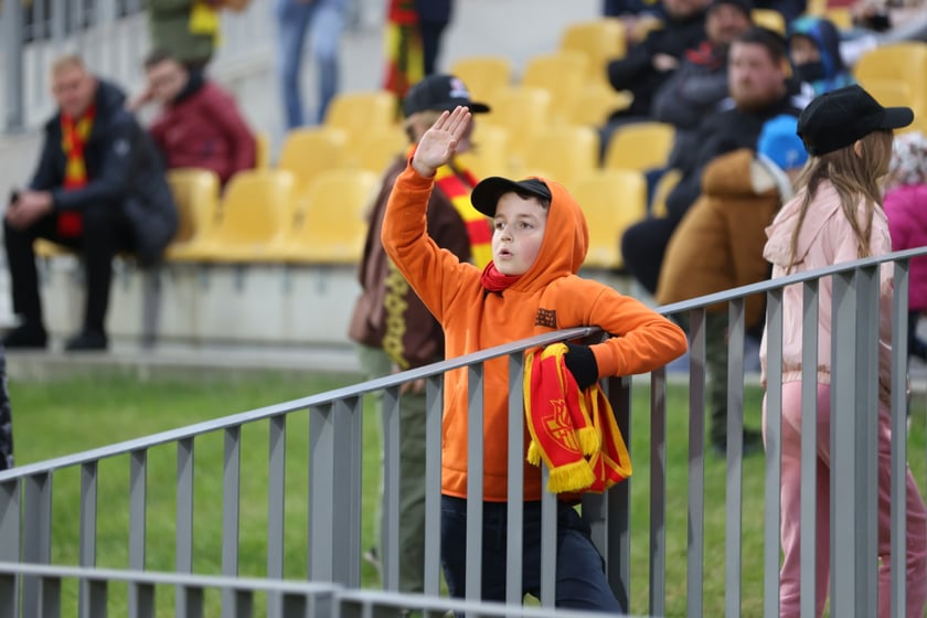 Zdjęcia kibiców z meczu żużlowego Betard Sparta Wrocław - Stal Gorzów, 7 maja 2023 r.