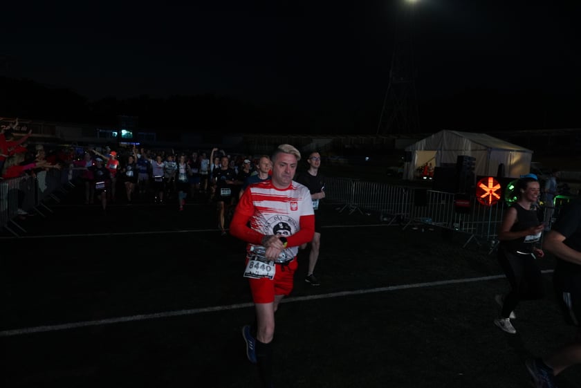 9. Nocny Wrocław Półmaraton - zdjęcia uczestników, 17 czerwca 2023 r.