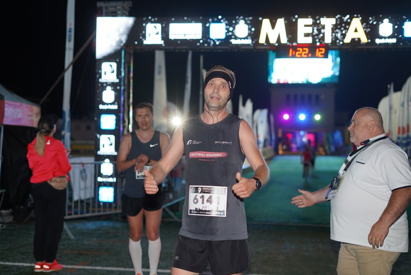 9. Nocny Wrocław Półmaraton - zdjęcia uczestników, 17 czerwca 2023 r.