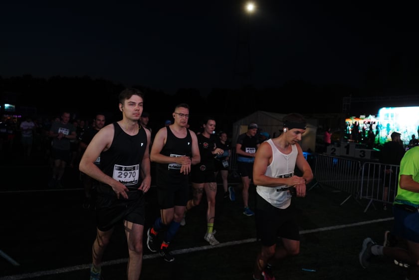 9. Nocny Wrocław Półmaraton - zdjęcia uczestników, 17 czerwca 2023 r.