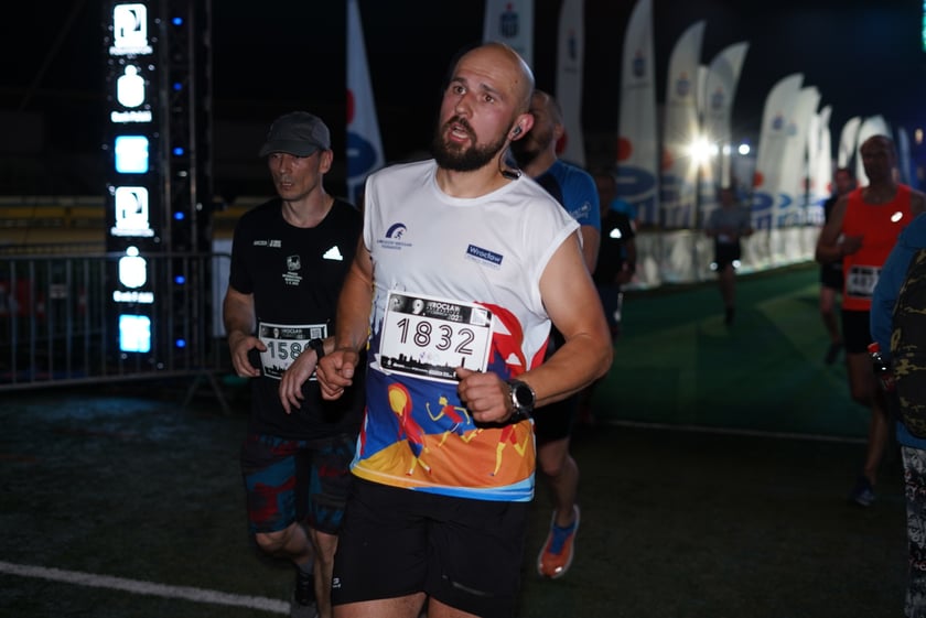 9. Nocny Wrocław Półmaraton - zdjęcia uczestników, 17 czerwca 2023 r.