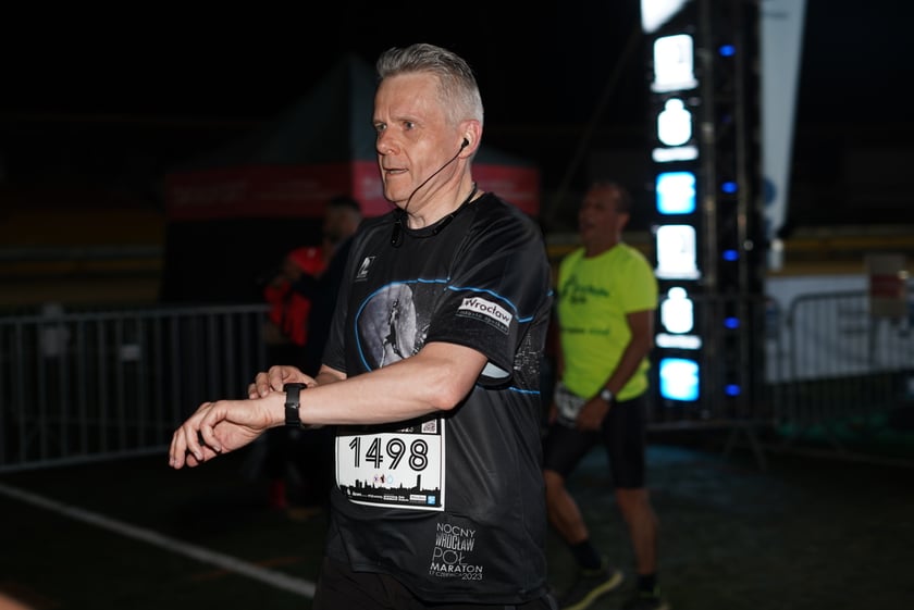 9. Nocny Wrocław Półmaraton - zdjęcia uczestników, 17 czerwca 2023 r.