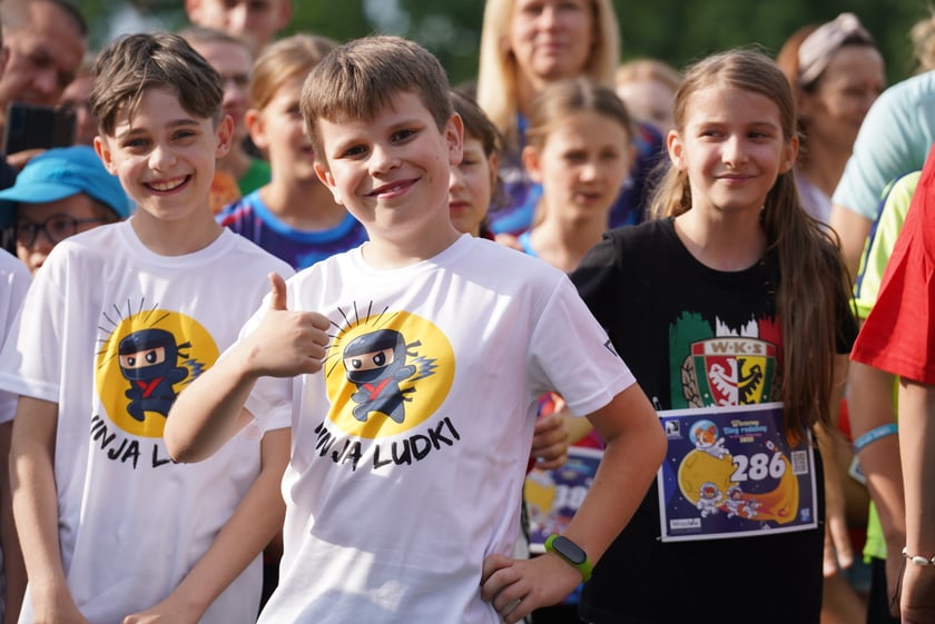Uczestnicy Biegu Rodzinnego we Wrocławiu