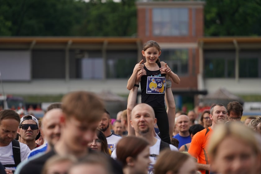 Uczestnicy Biegu Rodzinnego we Wrocławiu