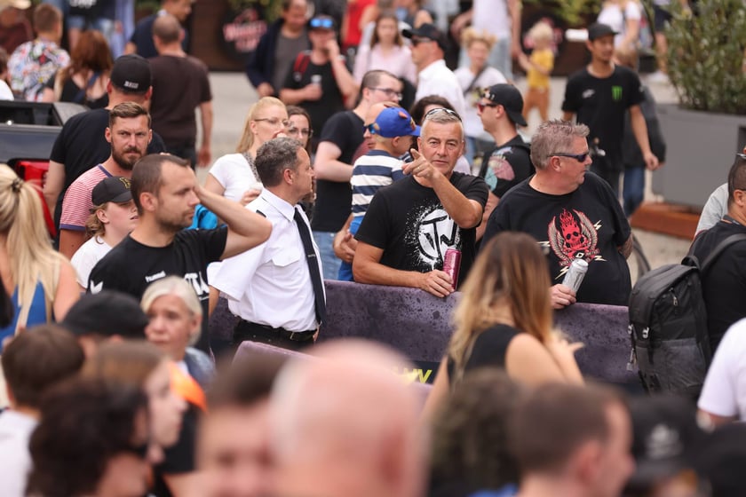gwiazdy żużla na wrocławskim Rynku, 27.07.2023