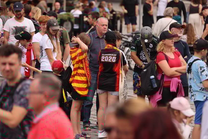 gwiazdy żużla na wrocławskim Rynku, 27.07.2023