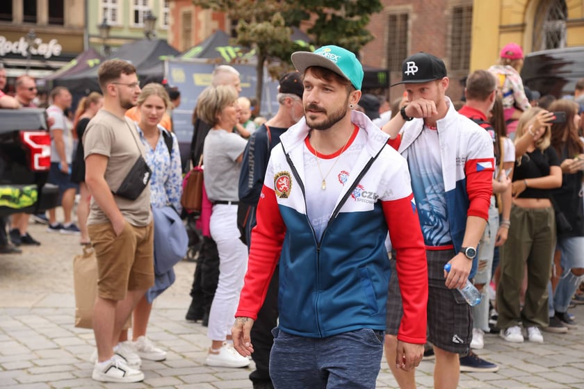 gwiazdy żużla na wrocławskim Rynku, 27.07.2023