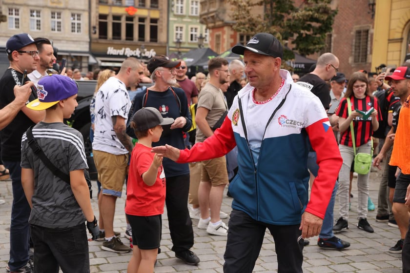 gwiazdy żużla na wrocławskim Rynku, 27.07.2023