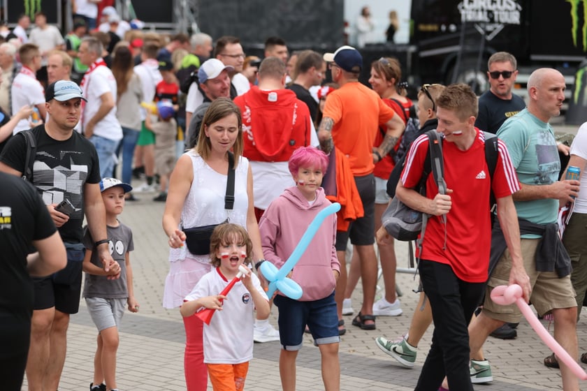 Kibice podczas Drużynowego Pucharu Świata w żużlu, Wrocław, 29 lipca 2023