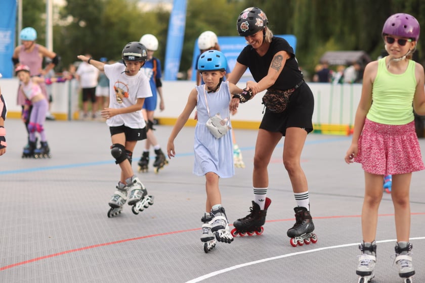 Potańcówka na rolkach ? Skate Night Wrocław odbyła się w piątkowy wieczór (18 sierpnia)