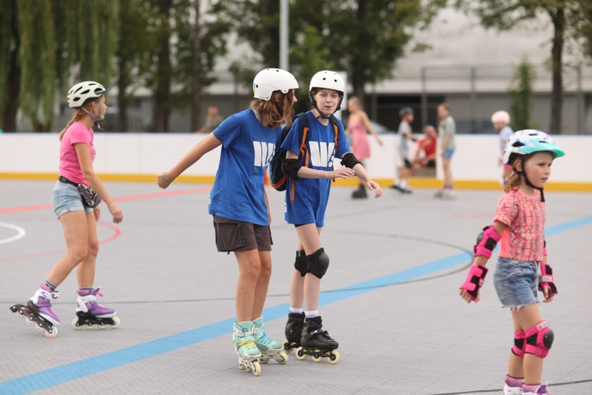 Potańcówka na rolkach ? Skate Night Wrocław odbyła się w piątkowy wieczór (18 sierpnia)