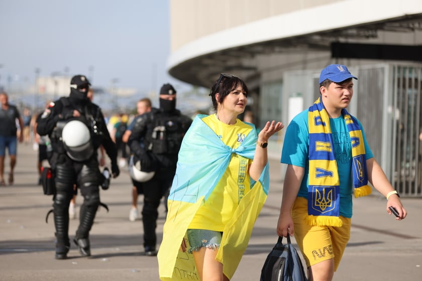 Kibice na meczu Ukraina - Anglia
