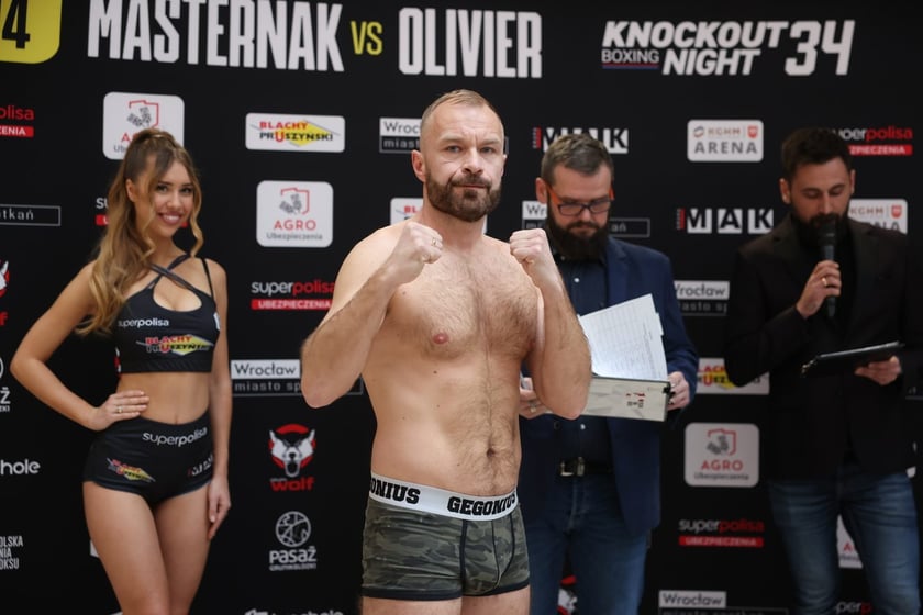 Knockout Boxing Night 34 - ważenie zawodników przed walką bokserską