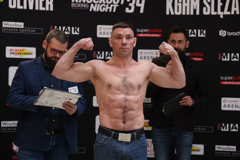 Knockout Boxing Night 34 - ważenie zawodników przed walką bokserską