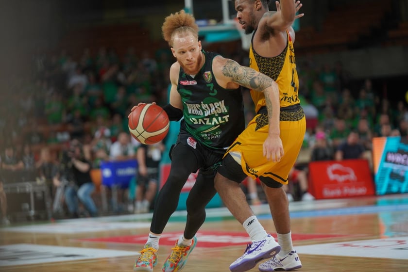 Mecz Śląska Wrocław z Treflem Sopot w Hali Stulecia.