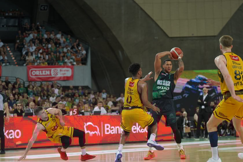 Mecz Śląska Wrocław z Treflem Sopot w Hali Stulecia.