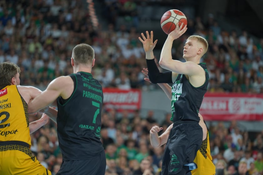 Mecz Śląska Wrocław z Treflem Sopot w Hali Stulecia.