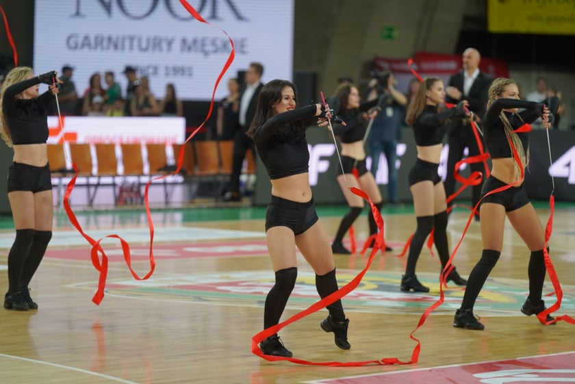 Mecz Śląska Wrocław z Treflem Sopot w Hali Stulecia.