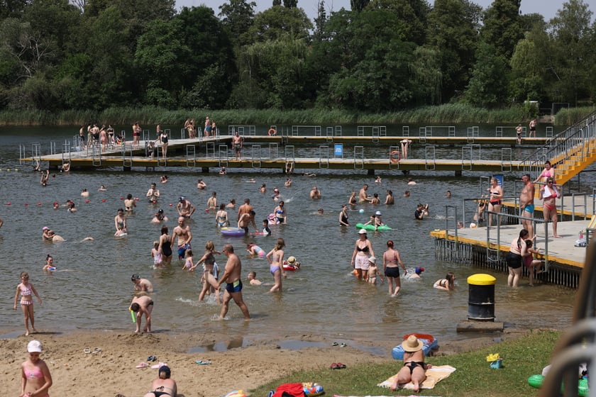 Wrocławianie na kąpielisku Morskie Oko, 30 czerwca 2024