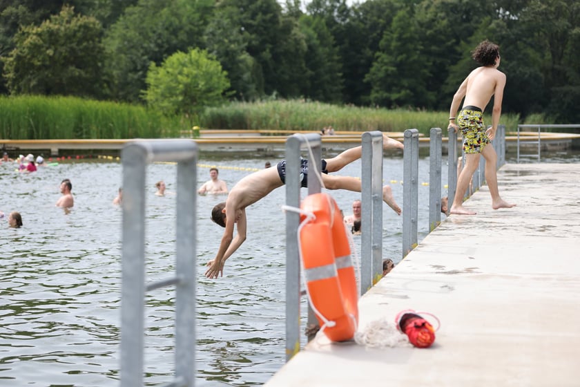 Wrocławianie na kąpielisku Morskie Oko, 30 czerwca 2024