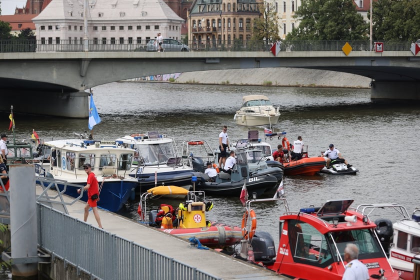 Parada statków na Dniu Marynarza Rzecznego, 30 czerwca 2024