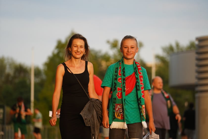 Kibice w drodze na mecz