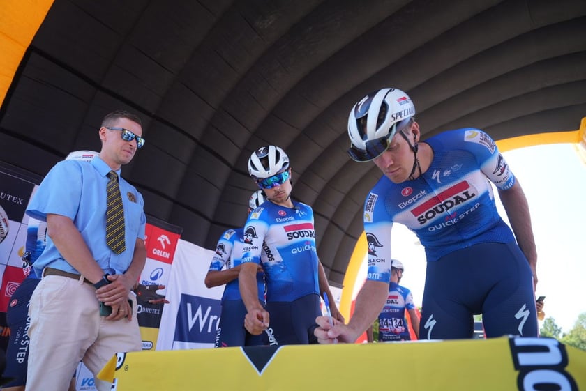 Start przejazdu honorowego (12.08.2024)