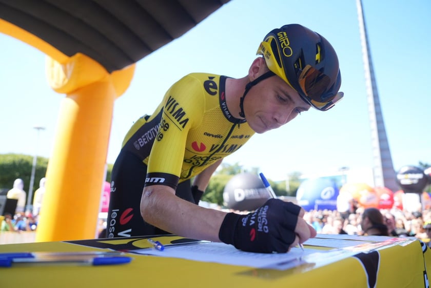 Start przejazdu honorowego (12.08.2024)