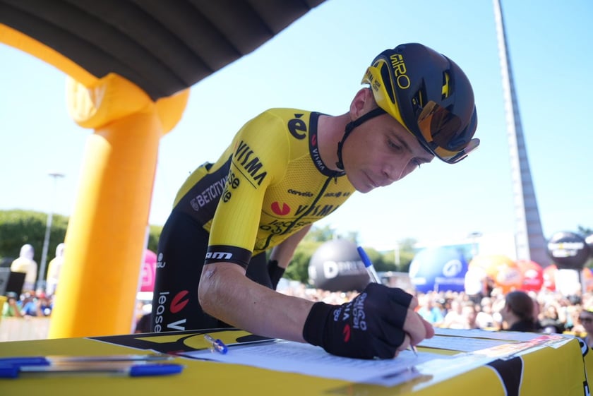 Start przejazdu honorowego (12.08.2024)