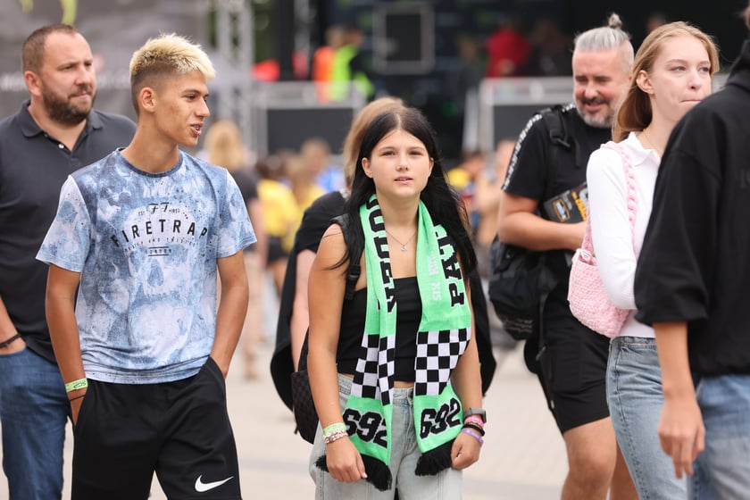 Żużel na Olimpijskim. Na zdjęciu kibice