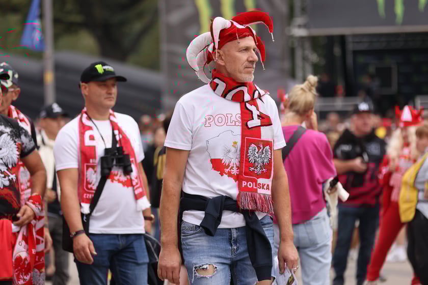 Żużel na Olimpijskim. Na zdjęciu kibice