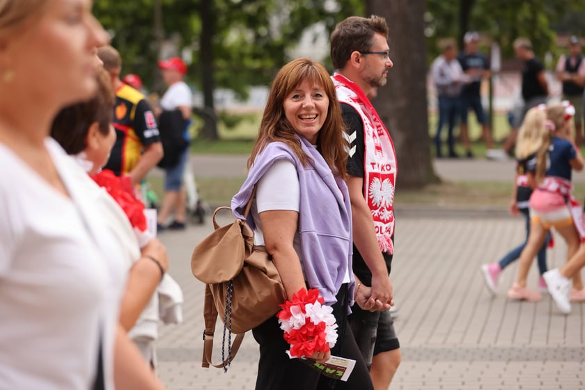 Żużel na Olimpijskim. Na zdjęciu kibice
