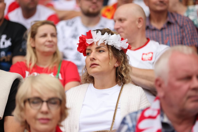 Żużel na Olimpijskim. Na zdjęciu kibice